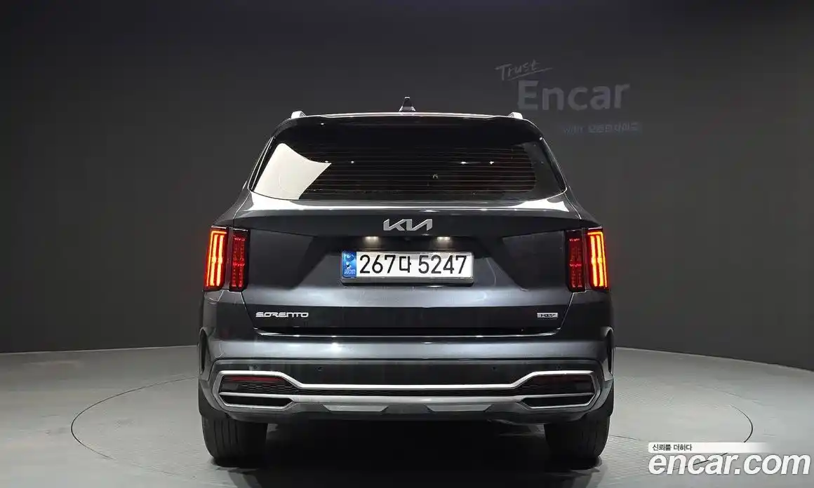 Kia Sorento 2022 1.6 Автомат в Москве № 930041, фото 4