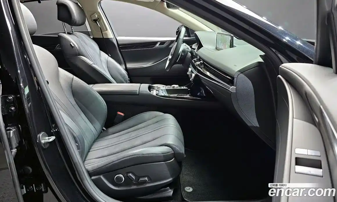 Genesis G80 2022 2.5 Автомат в Москве № 930539, фото 10