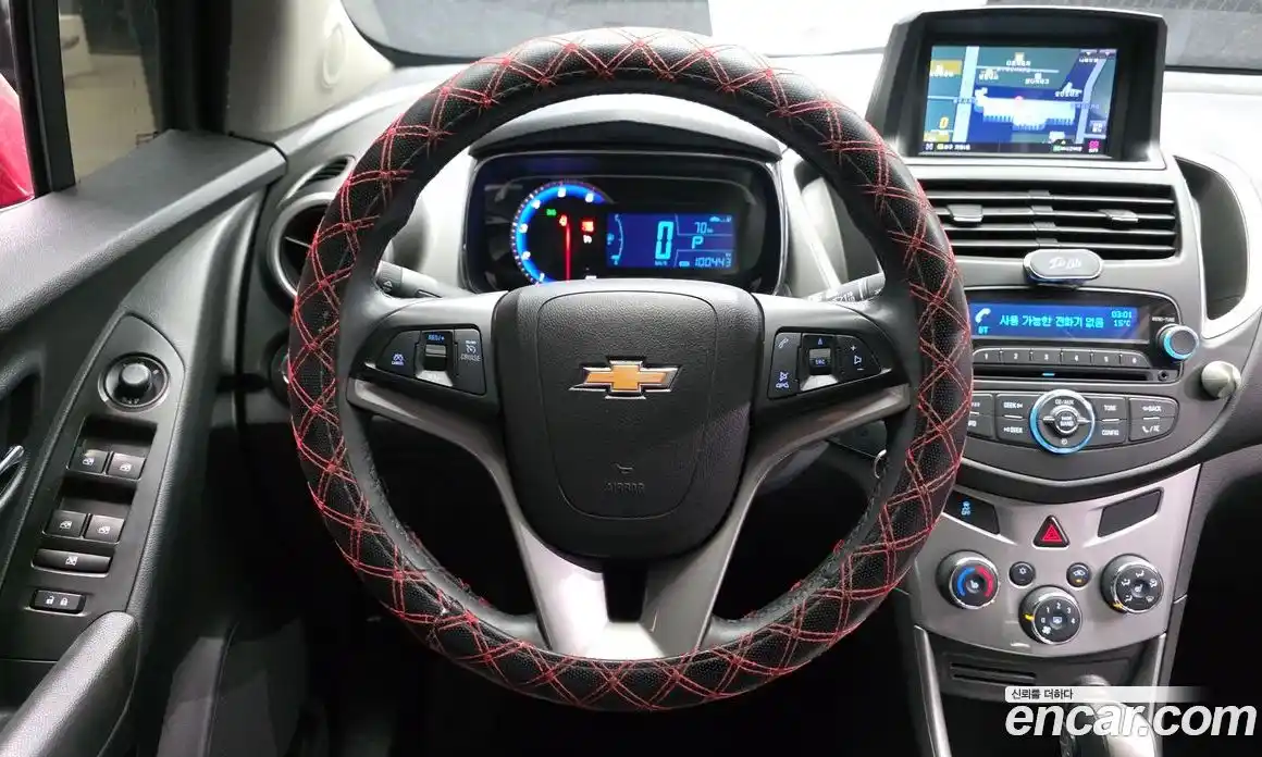 Chevrolet Trax 2015 1.6 гидро в Москве № 935676, фото 13