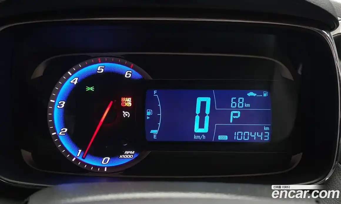 Chevrolet Trax 2015 1.6 гидро в Москве № 935676, фото 8