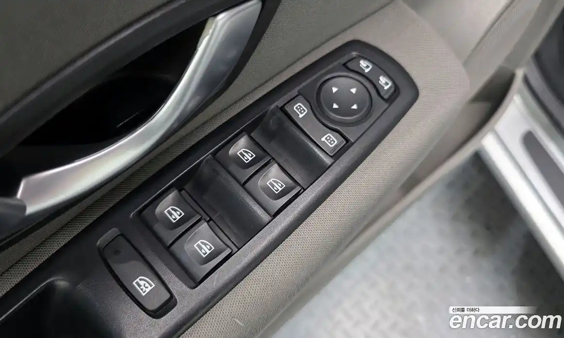 Renault SM3 2010 1.6 гидро, фото 14