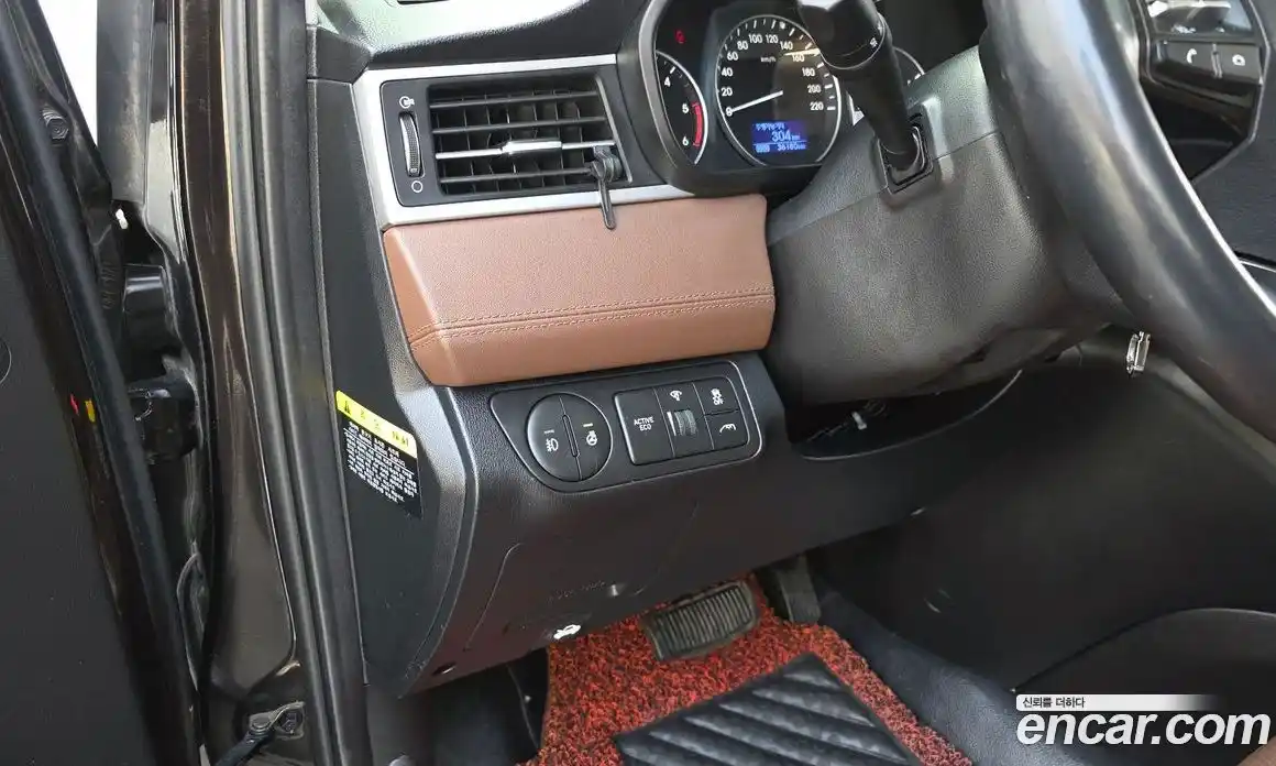 Hyundai Starex 2018 2.5 Автомат в Москве № 927606, фото 13