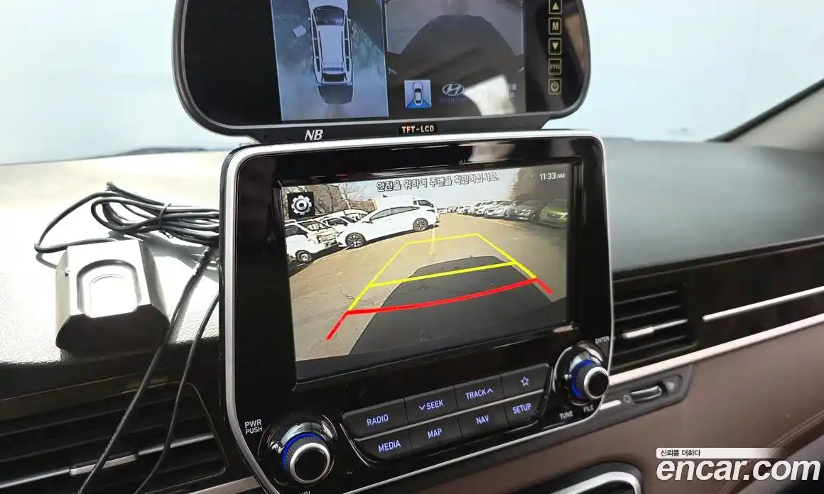 Hyundai Starex 2018 2.5 Автомат в Москве № 927606, фото 16