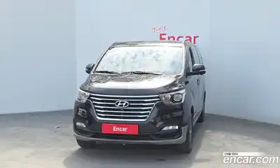Hyundai Starex 2018 2.5 Автомат в Москве № 927606, миниатюра 3