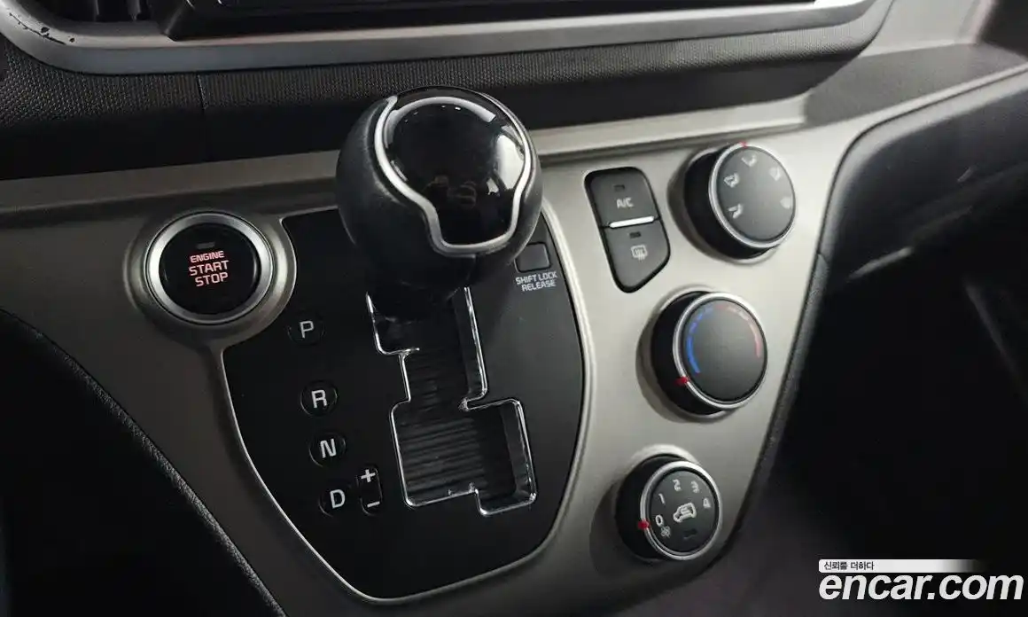 Kia Ray 2022 1.0 Автомат в Москве № 929722, фото 18