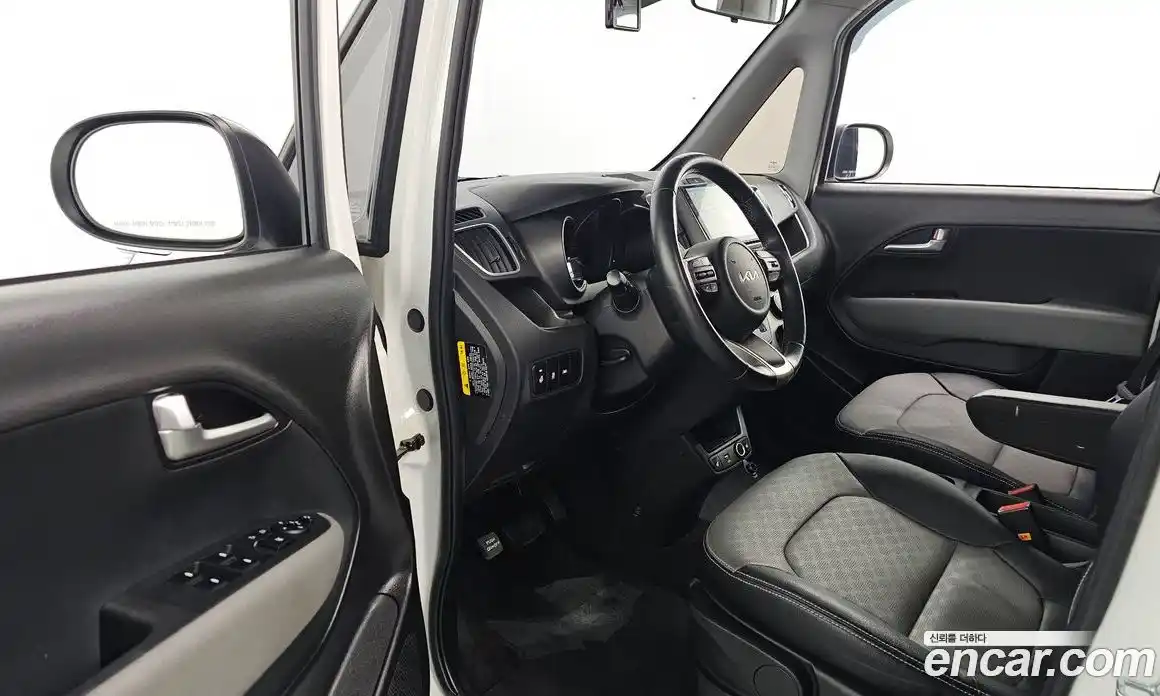 Kia Ray 2022 1.0 Автомат в Москве № 929722, фото 10