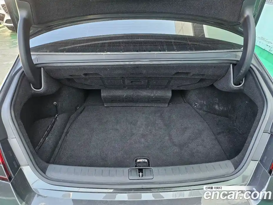 Genesis G90 2022 3.5 гидро в Москве, фото 18