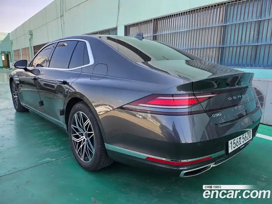 Genesis G90 2022 3.5 гидро в Москве, фото 3