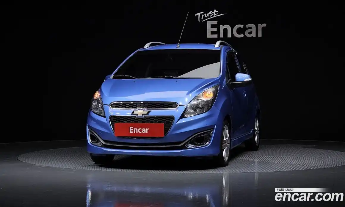 Chevrolet Spark 2014 1.0 гидро в Москве № 935797, фото 3