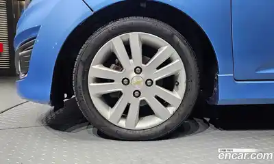 Chevrolet Spark 2014 1.0 гидро в Москве № 935797, миниатюра 5