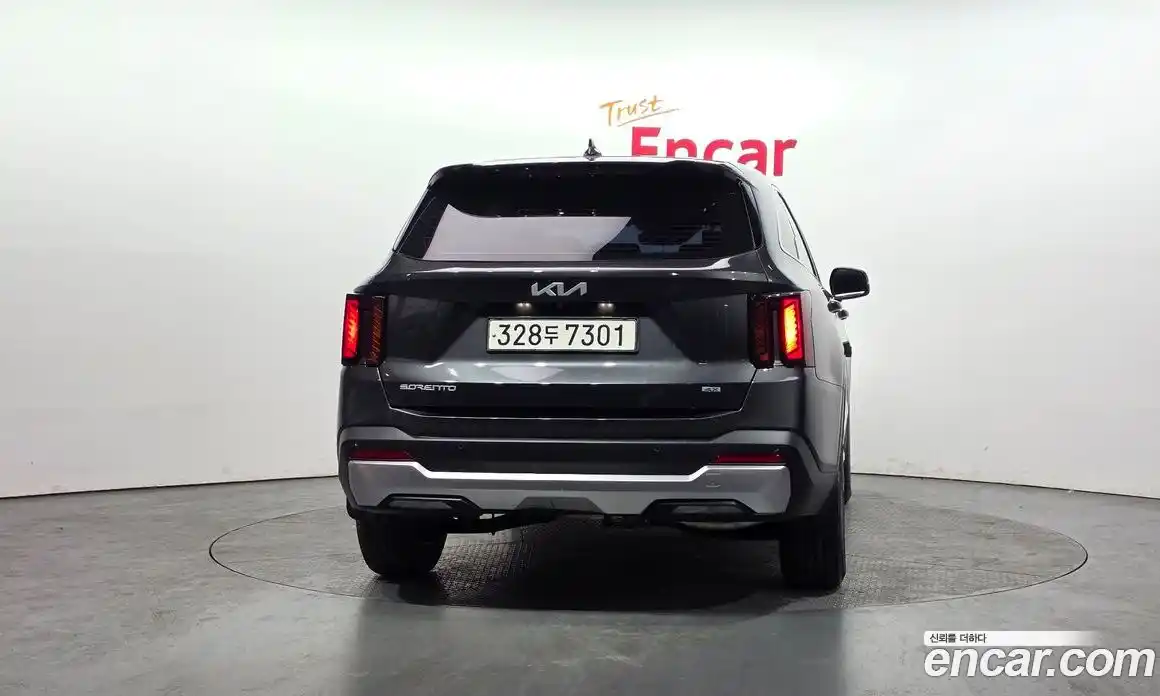 Kia Sorento 2023 2.2 Автомат в Москве № 928797, фото 4