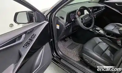 Kia Niro 2022 0.2 Автомат в Москве № 930209, миниатюра 12