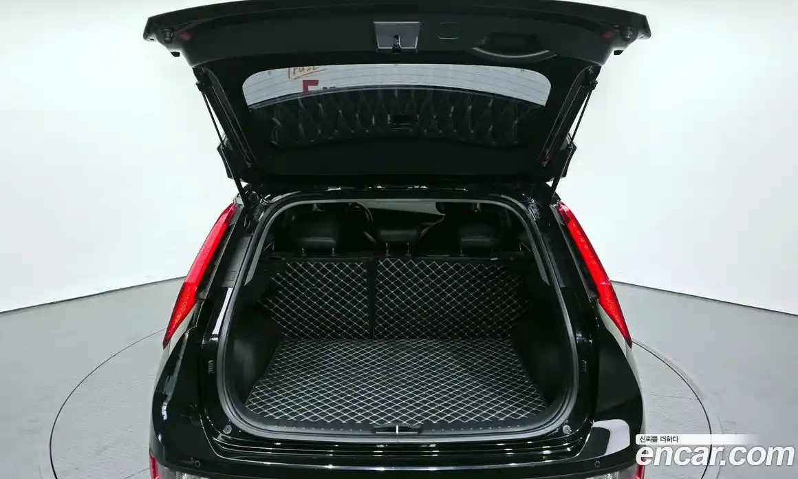 Kia Niro 2022 0.2 Автомат в Москве № 930209, фото 20