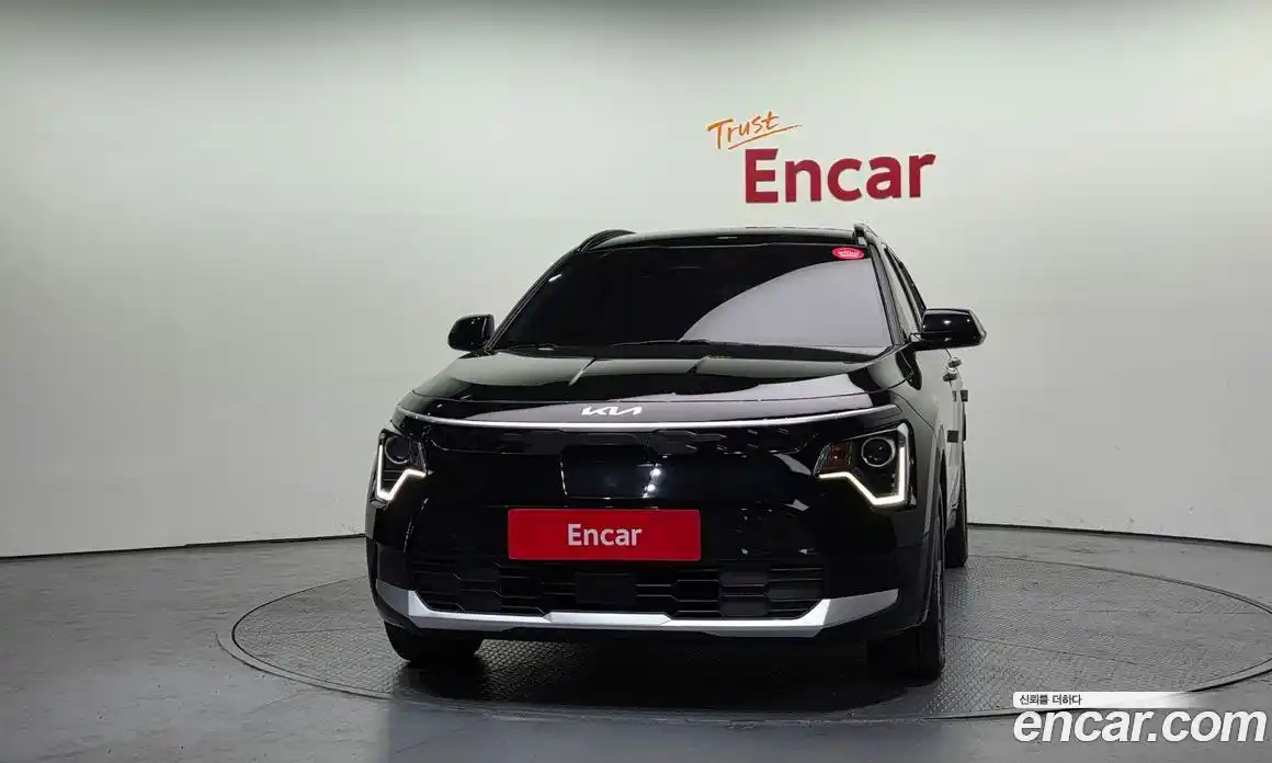 Kia Niro 2022 0.2 Автомат в Москве № 930209, фото 3