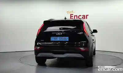 Kia Niro 2022 0.2 Автомат в Москве № 930209, миниатюра 4