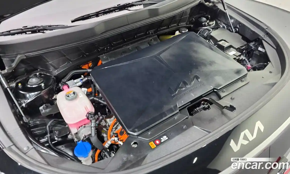 Kia Niro 2022 0.2 Автомат в Москве № 930209, фото 6