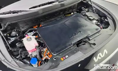 Kia Niro 2022 0.2 Автомат в Москве № 930209, миниатюра 6