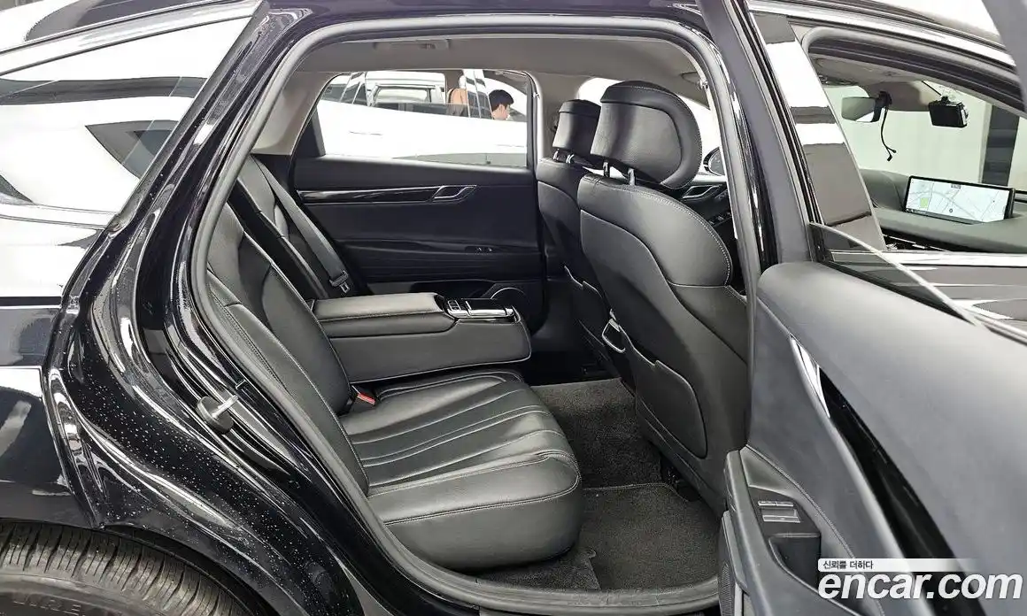 Genesis G80 2022 2.5 Классический в Москве № 930785, фото 12