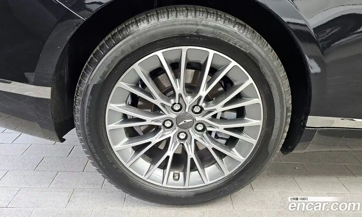 Genesis G80 2022 2.5 Классический в Москве № 930785, фото 5