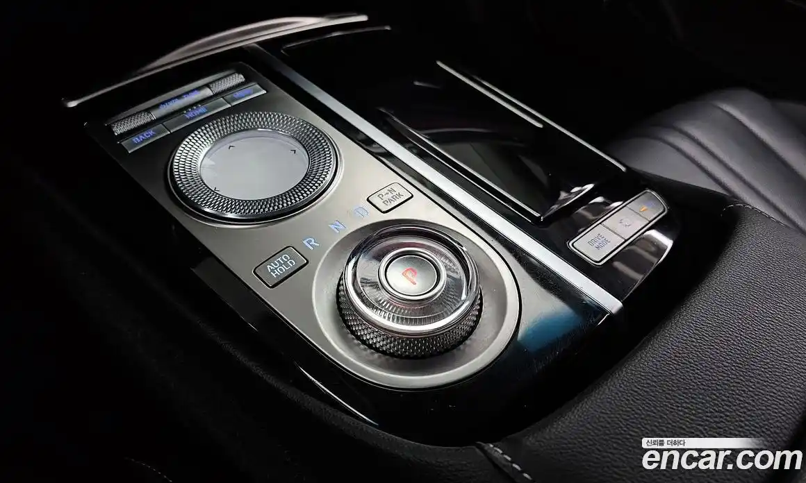 Genesis G80 2022 2.5 Классический в Москве № 930785, фото 9