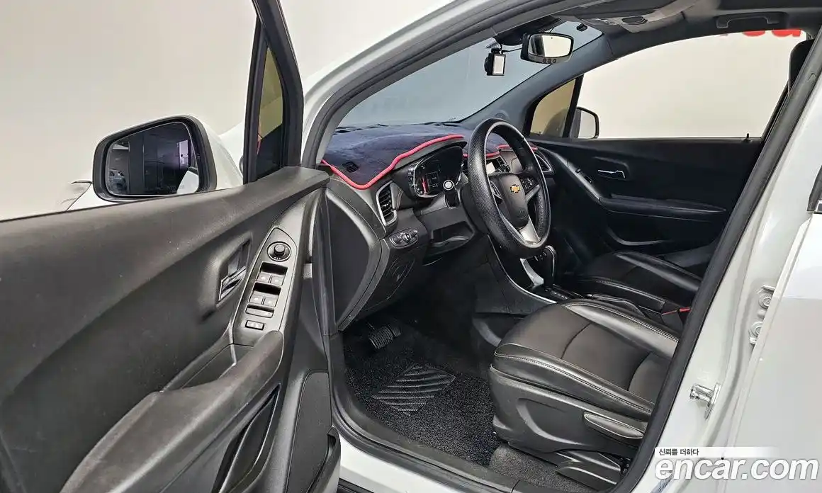 Chevrolet Trax 2019 1.4 Автомат в Москве № 935606, фото 11