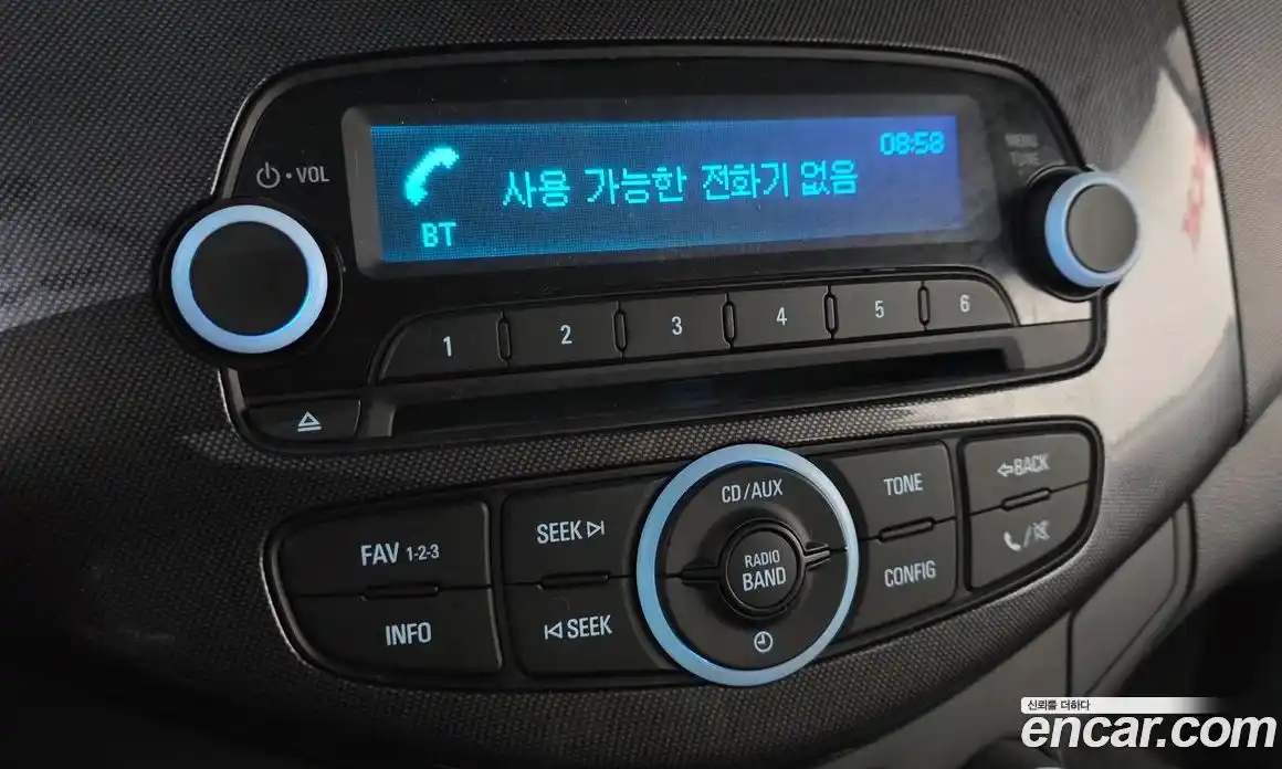 Chevrolet Spark 2014 1.0 механика в Москве № 935922, фото 12