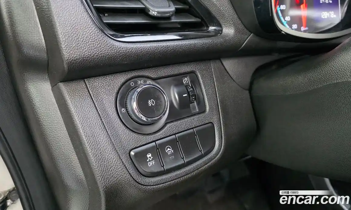Chevrolet Spark 2016 1.0 гидро в Москве, фото 12