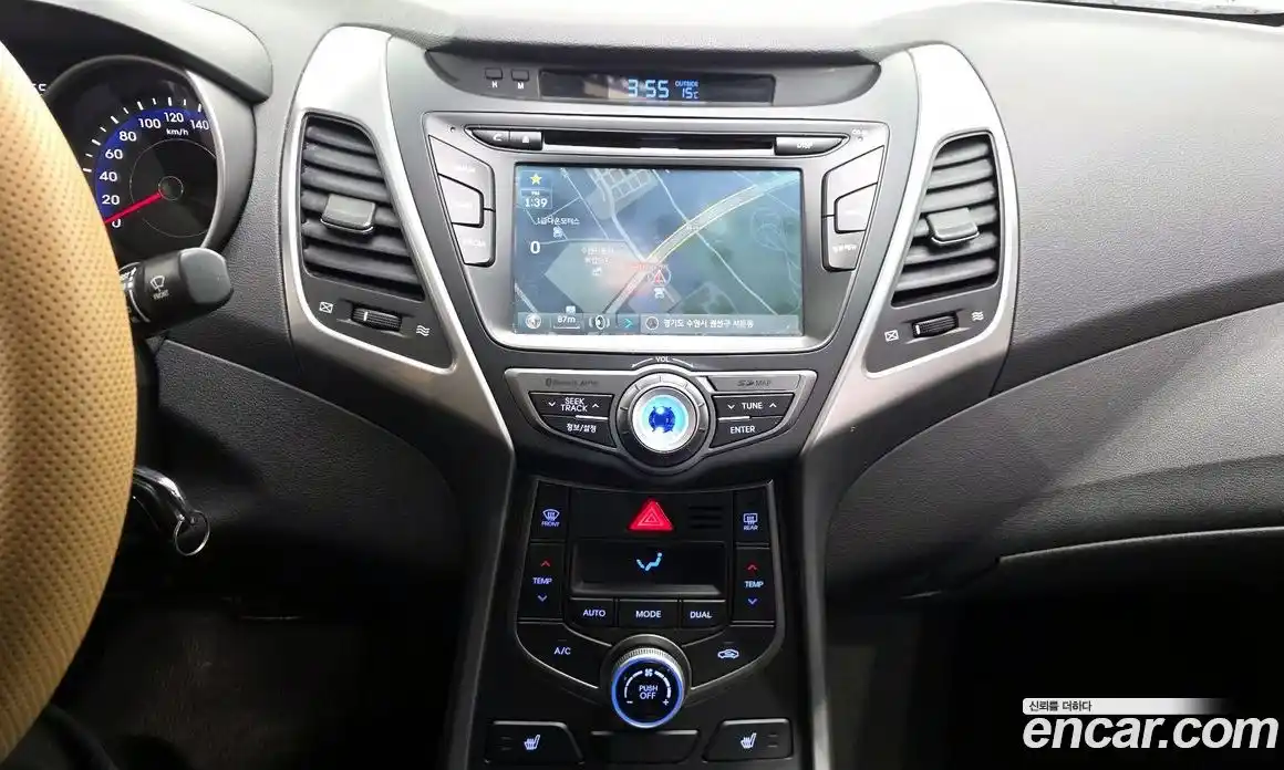 Hyundai Avante 2014 1.6 гидро в Москве № 926964, фото 14
