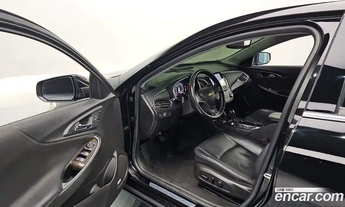 Chevrolet Malibu 2020 2.0 Автомат в Москве № 935178, фото 11