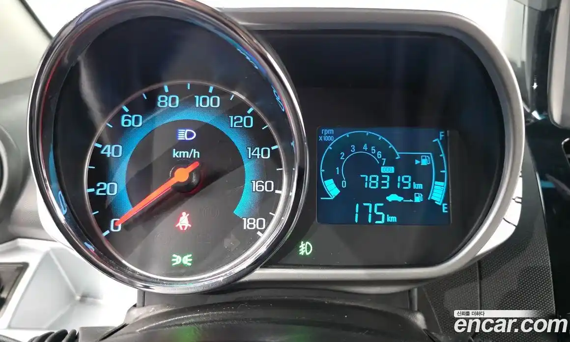 Chevrolet Spark 2013 1.0 гидро в Москве № 935251, фото 8