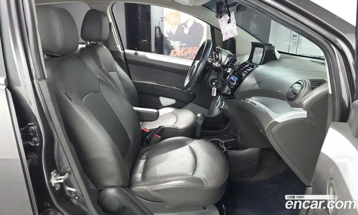 Chevrolet Spark 2013 1.0 гидро в Москве № 935251, фото 10