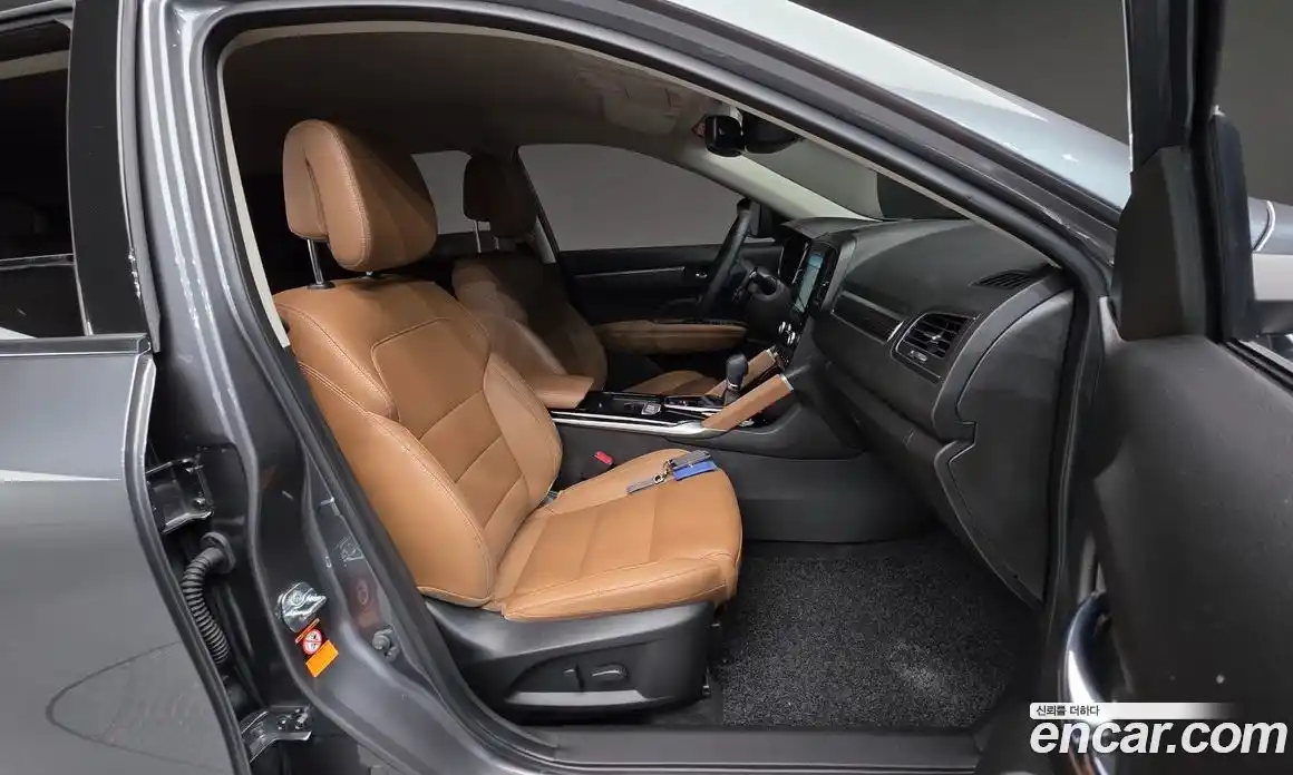 Renault QM6 2023 2.0 Автомат в Москве № 937249, фото 10