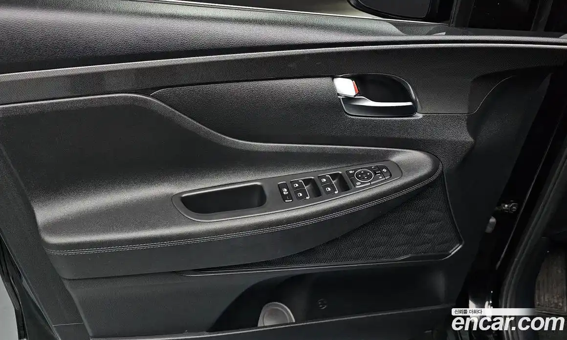 Hyundai Santa Fe 2022 2.2 Автомат в Москве № 927426, фото 19