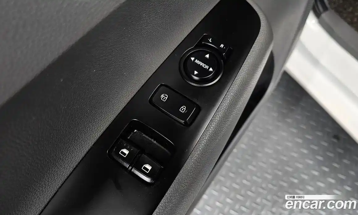 Kia Morning 2021 1.0 Автомат в Москве № 929275, фото 14