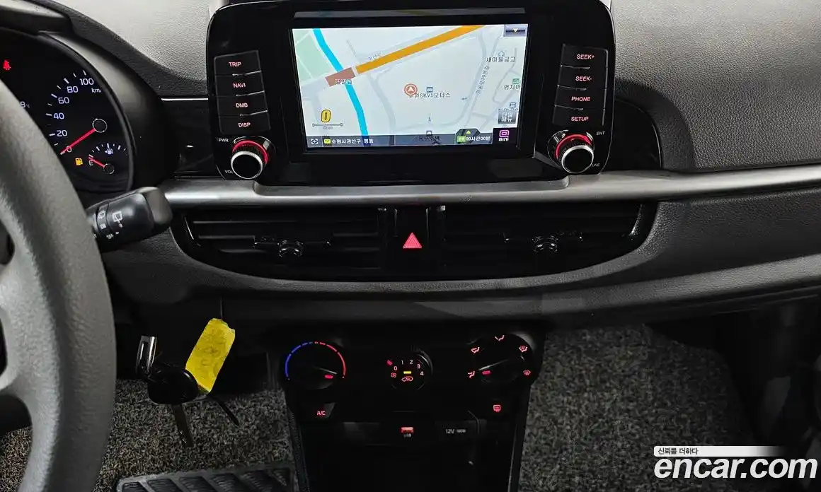 Kia Morning 2021 1.0 Автомат в Москве № 929275, фото 16