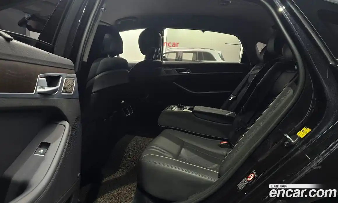 Genesis G80 2018 3.3 Автомат в Москве № 931121, фото 12