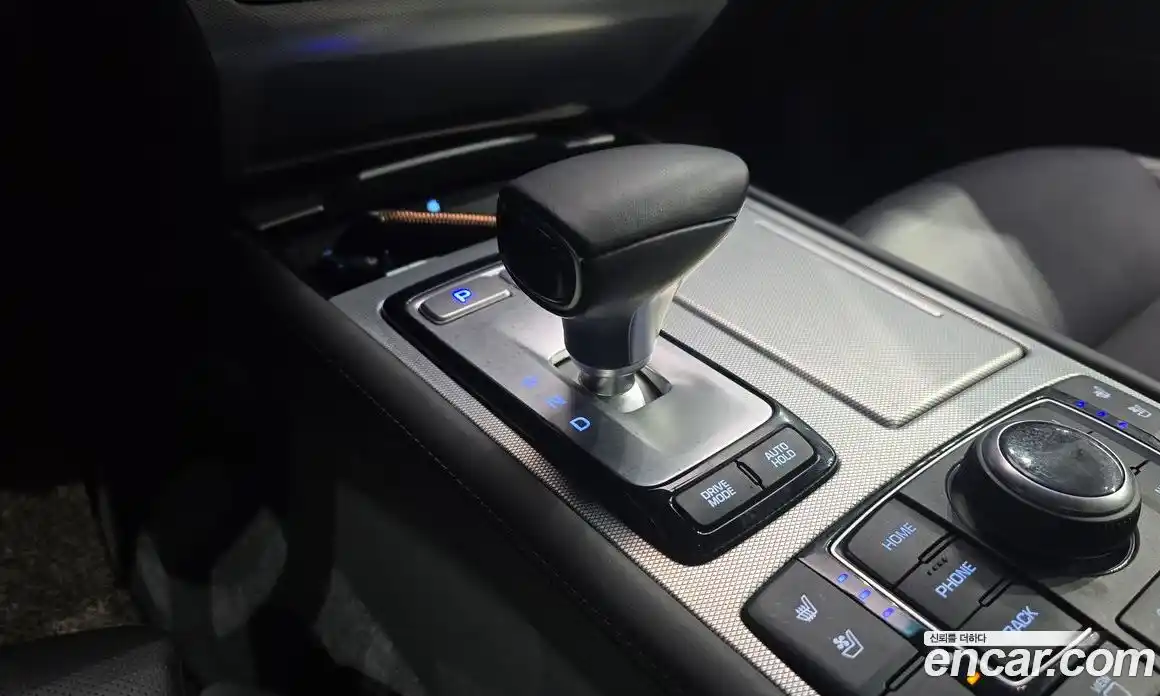 Genesis G80 2018 3.3 Автомат в Москве № 931121, фото 9