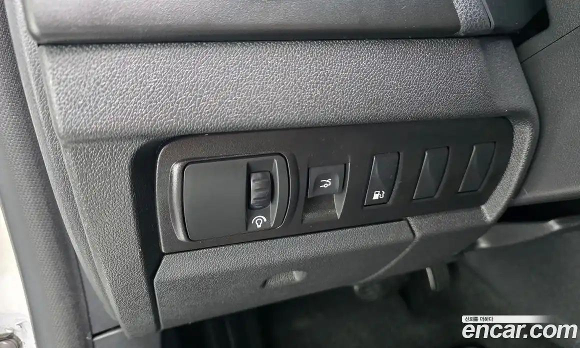 Renault SM3 2010 1.6 гидро, фото 14