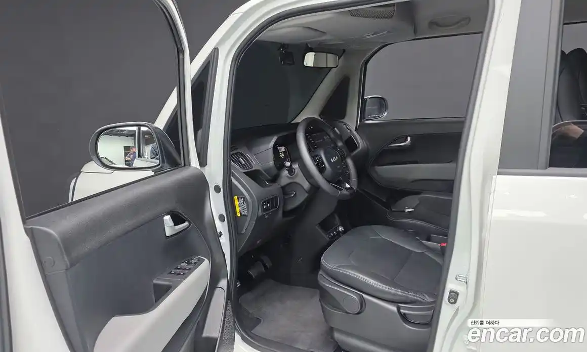 Kia Ray 2024 1.0 Автомат в Москве № 928489, фото 11