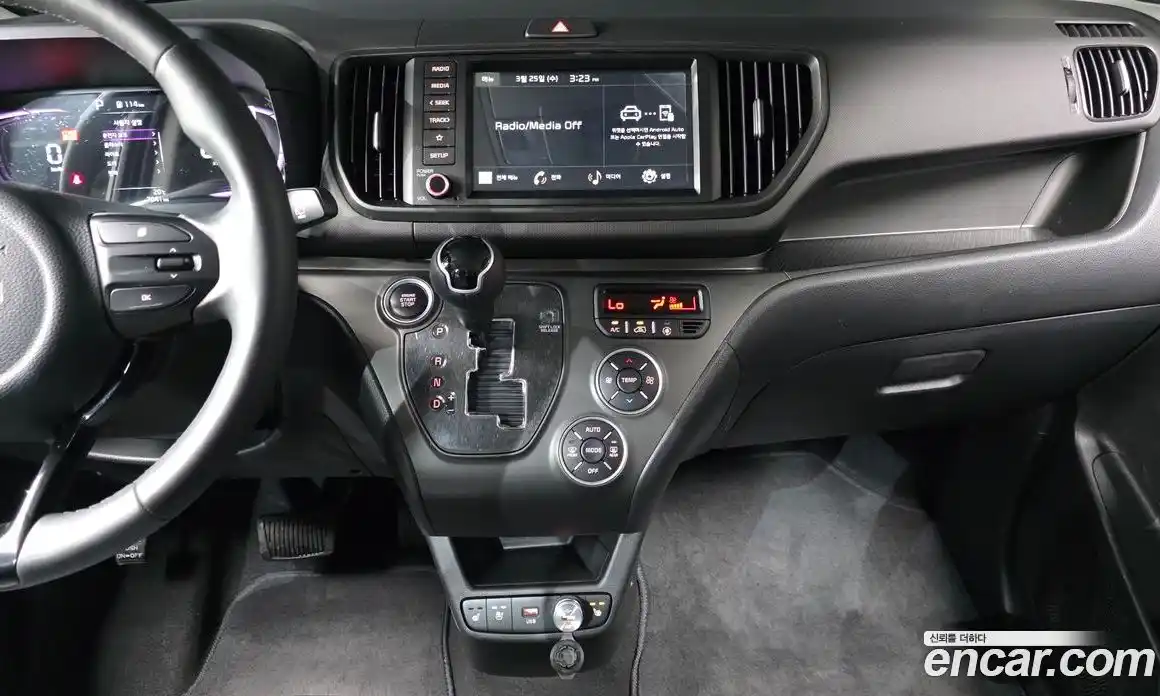 Kia Ray 2024 1.0 Автомат в Москве № 928489, фото 14