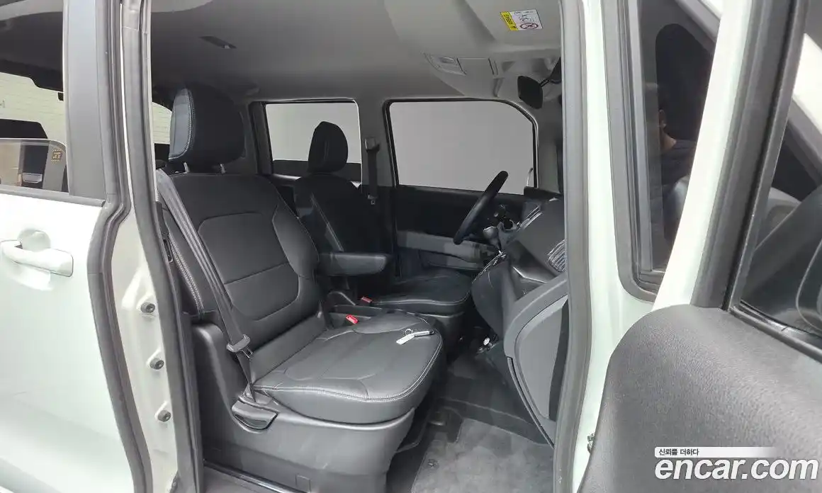 Kia Ray 2024 1.0 Автомат в Москве № 928489, фото 10