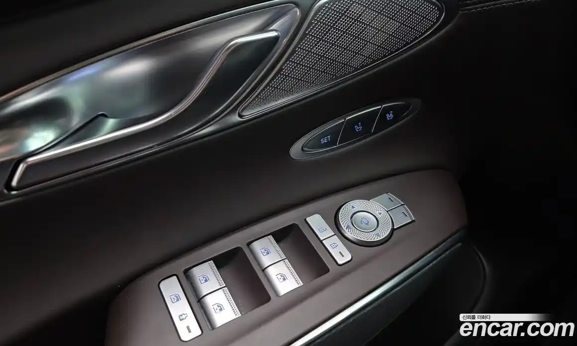 Genesis GV70 2021 2.5 Автомат в Москве № 930674, фото 18