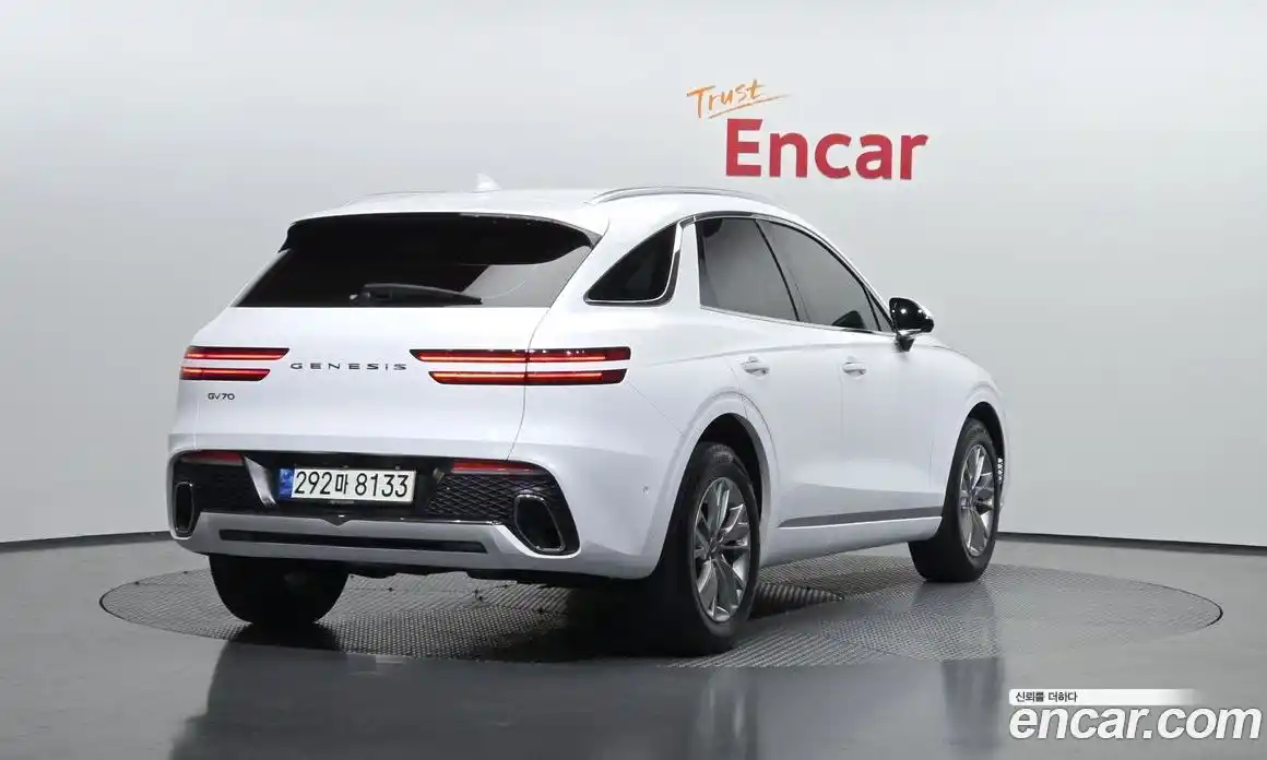 Genesis GV70 2021 2.5 Автомат в Москве № 930674, фото 2