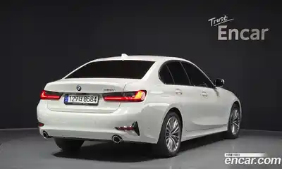 BMW 3-Series 2022 2.0 гидро, миниатюра 2