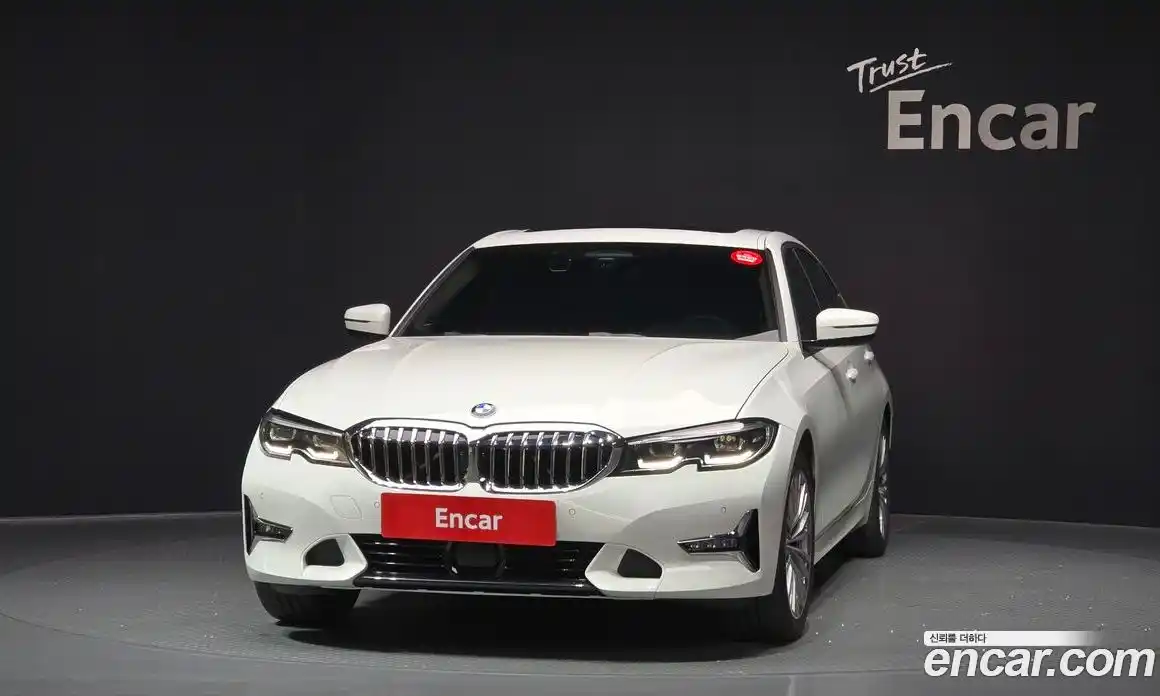 BMW 3-Series 2022 2.0 гидро, фото 3