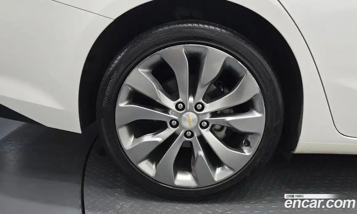 Chevrolet Malibu 2016 2.0 Автомат в Москве № 935306, фото 4