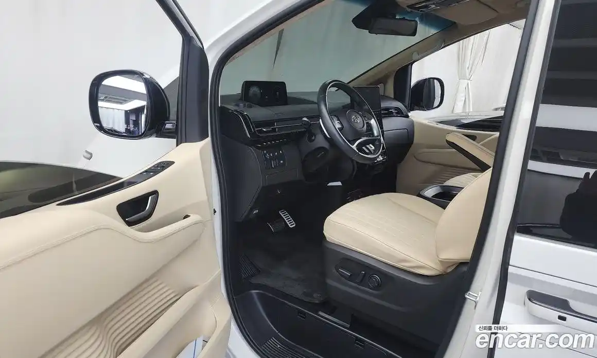 Hyundai Staria 2022 2.2 гидро в Москве № 130035, фото 10