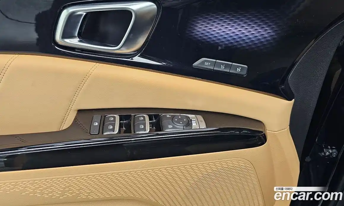 Kia Canival 2023 3.5 Автомат в Москве № 928557, фото 17