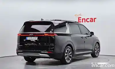 Kia Canival 2023 3.5 Автомат в Москве № 928557, миниатюра 2