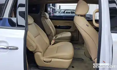 Kia Canival 2020 2.2 Автомат в Москве № 929363, миниатюра 12